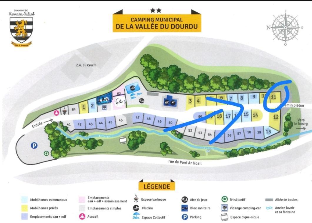 Mobil-Home Dans Camping Municipal Kermaria-Sulard Exterior photo